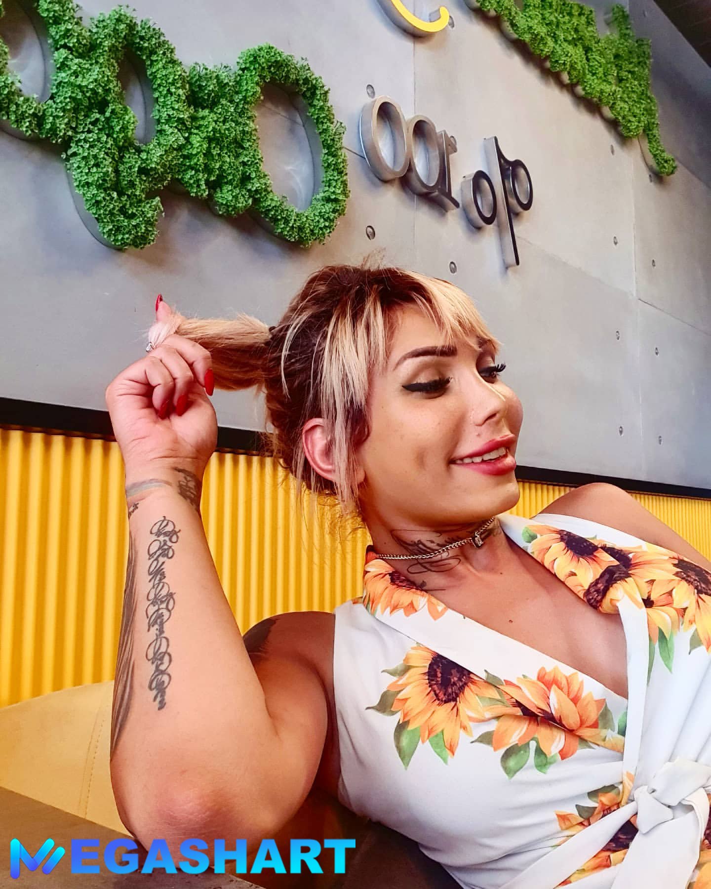 دیانا دادمهر دیانا دادمهر