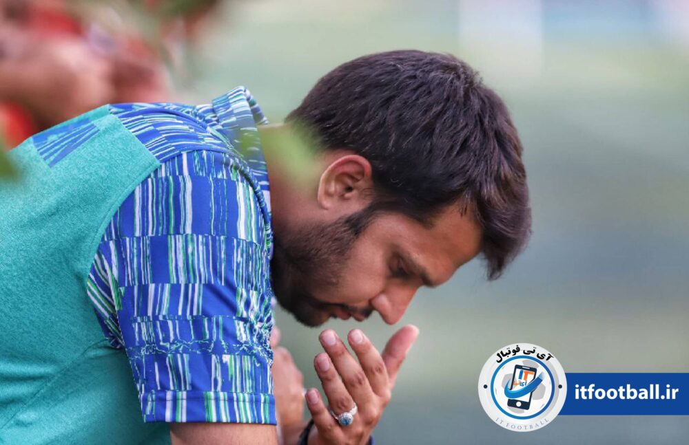 سروش افنانی
آی تی فوتبال